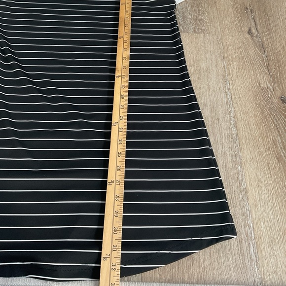 SHEIN - Short Sleeve Pullover Over Dress - Black & Cream - Ladies Size Small - Picture 9 of 9